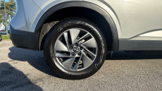 Nissan Qashqai 1.3 DiG-T MH Acenta Premium 5dr Petrol Hatchback